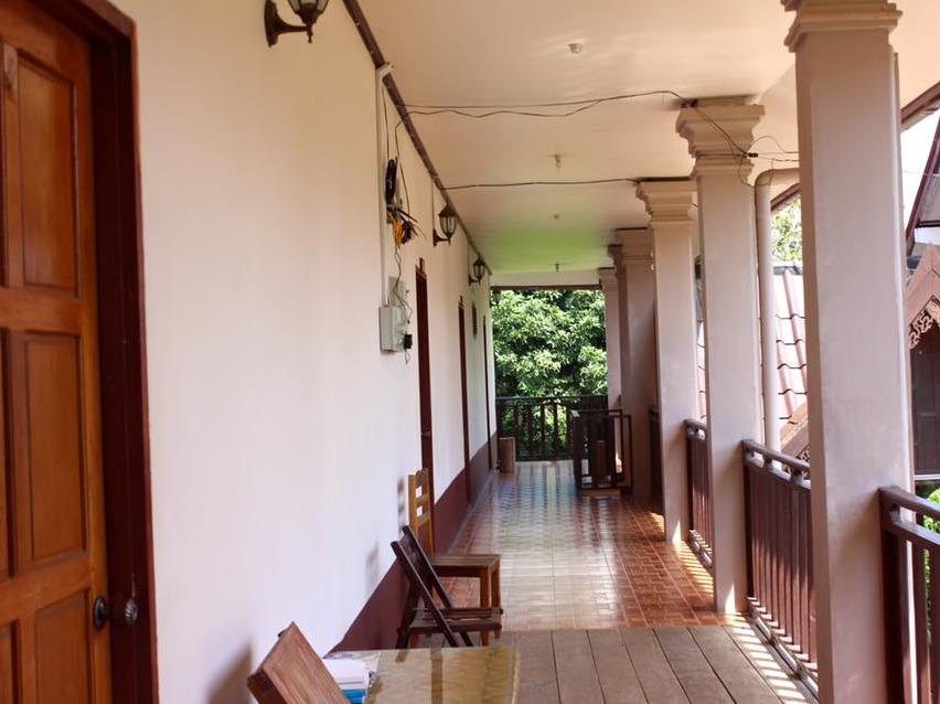 Backpacker Riverside Guesthouse