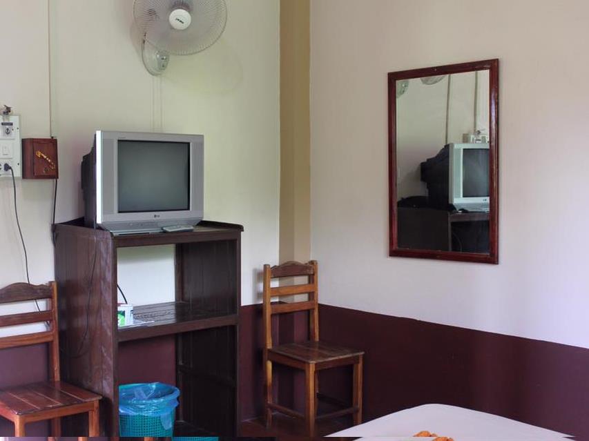 Backpacker Riverside Guesthouse