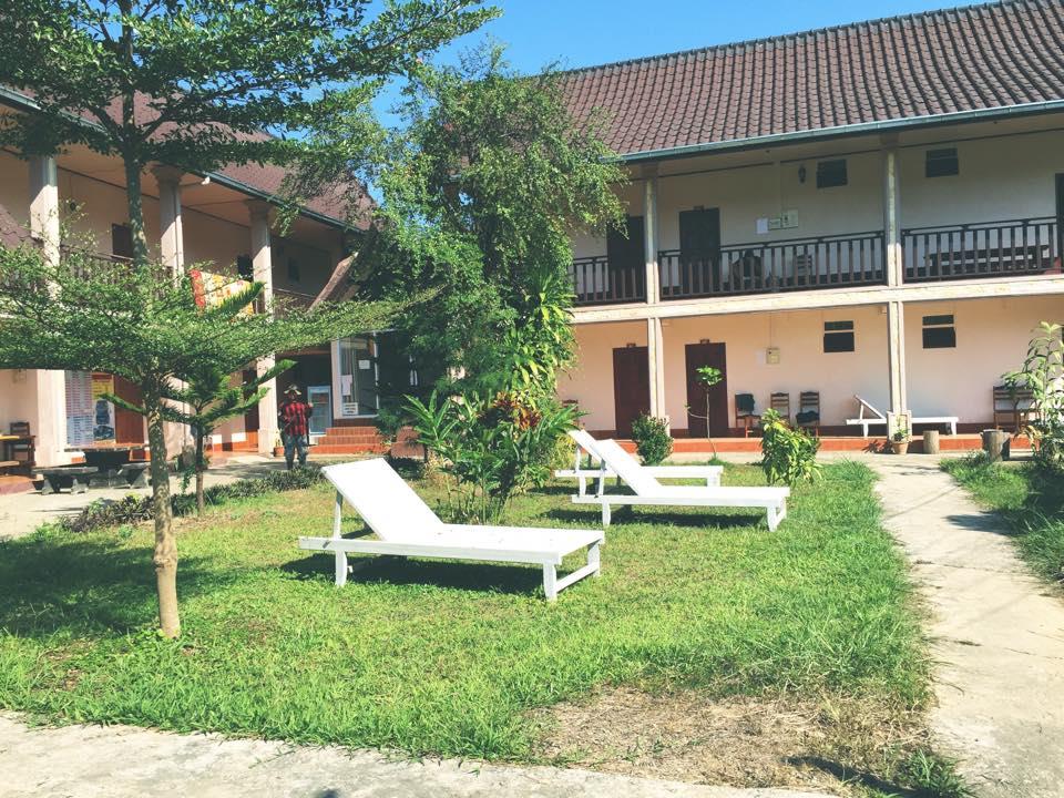 Backpacker Riverside Guesthouse