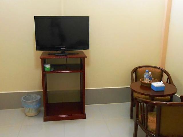Bua Khao Guesthouse
