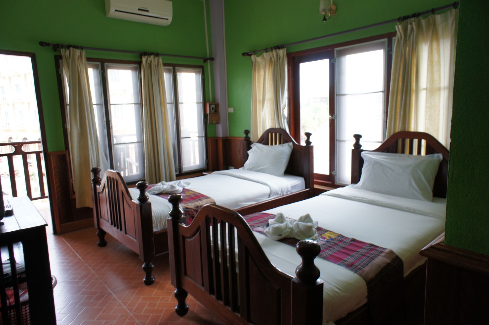 Domon Guesthouse