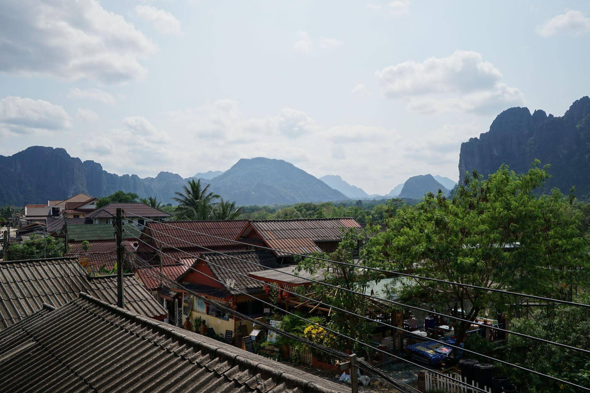 Mountain View Riverside Boutique Hotel