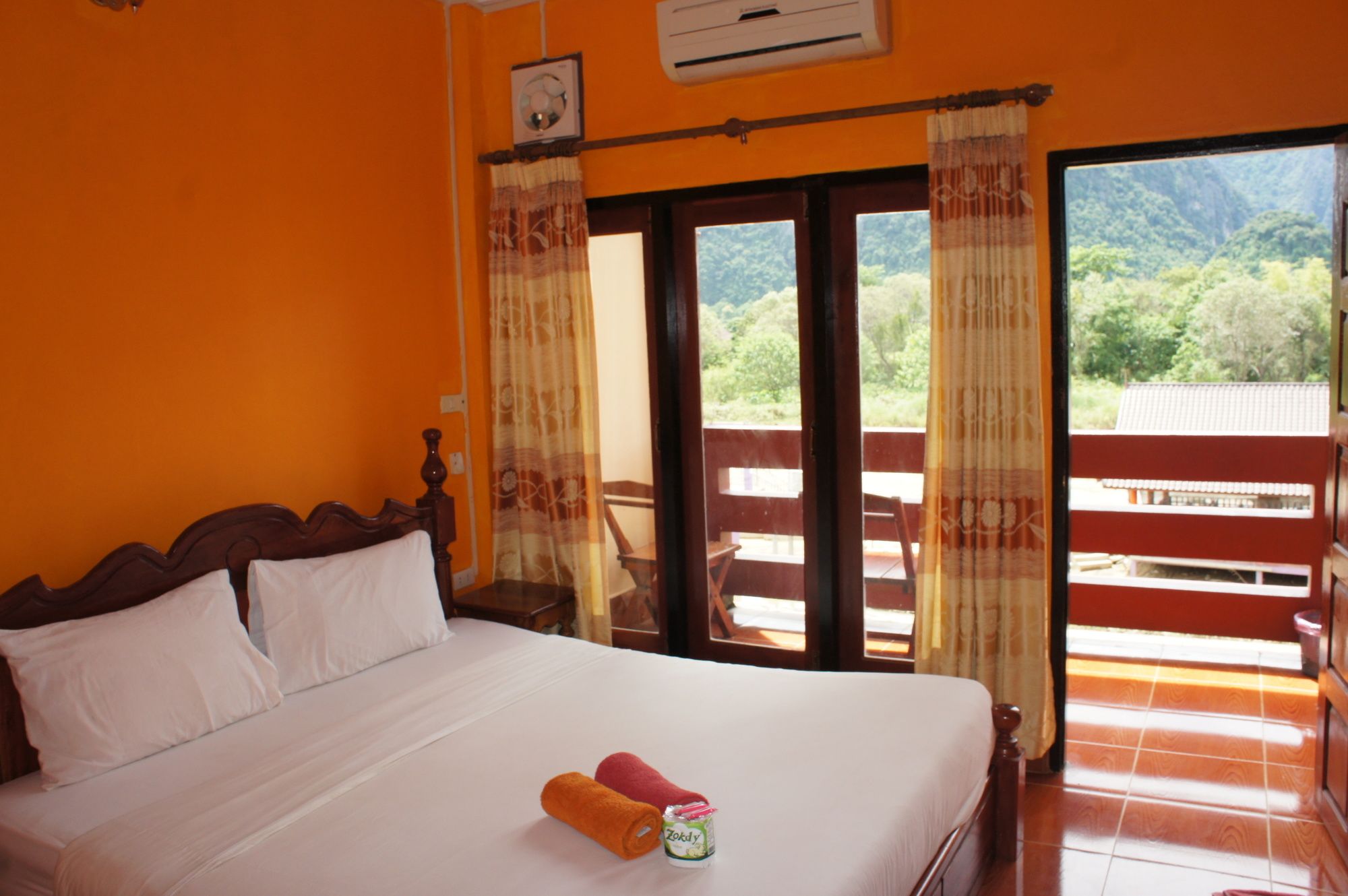 Popular View Guesthouse