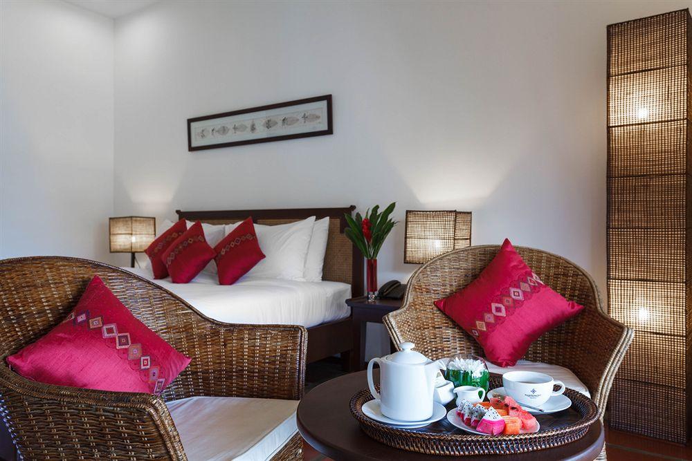 Riverside Boutique Resort