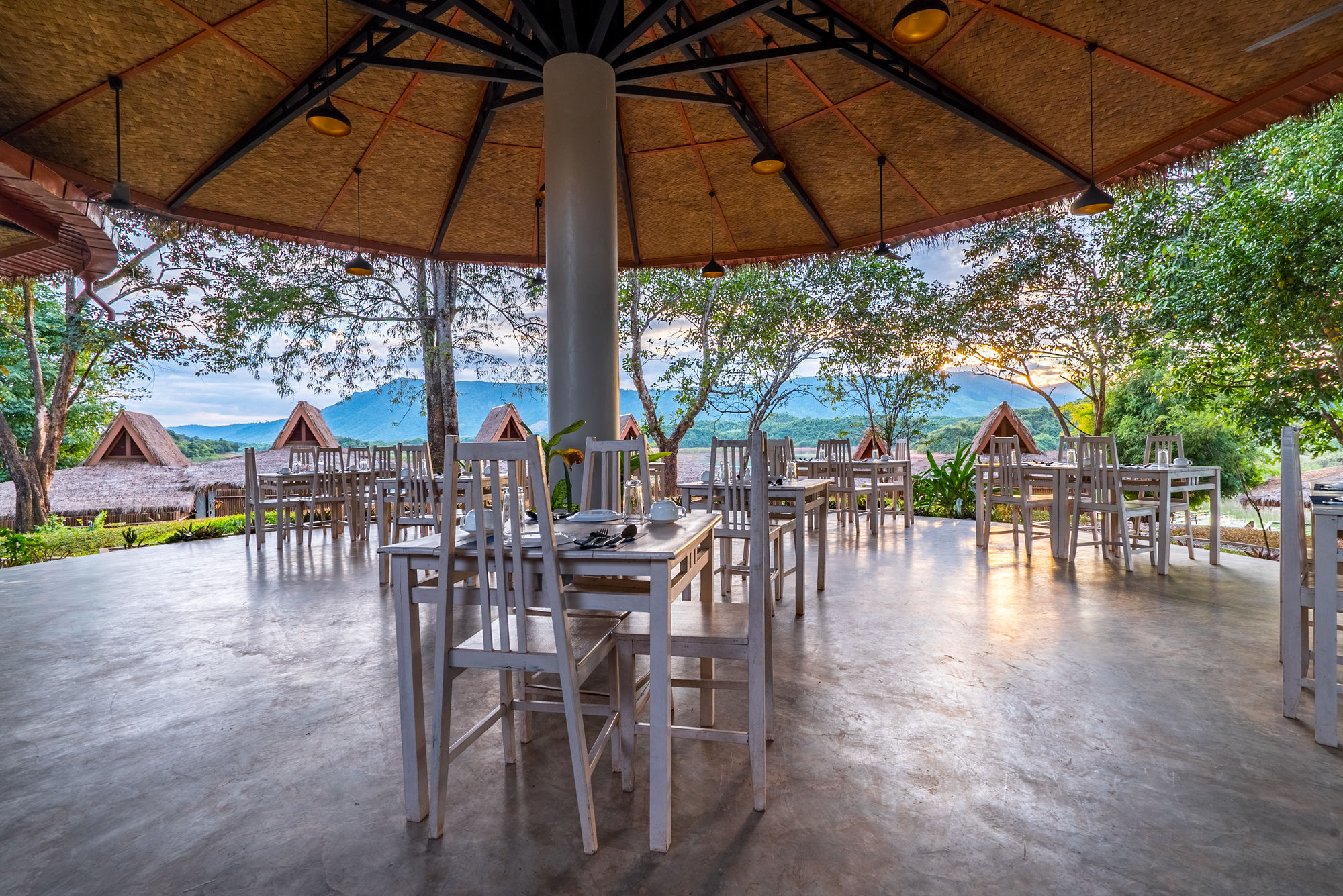 Sanctuary Nam Ngum Beach Resort
