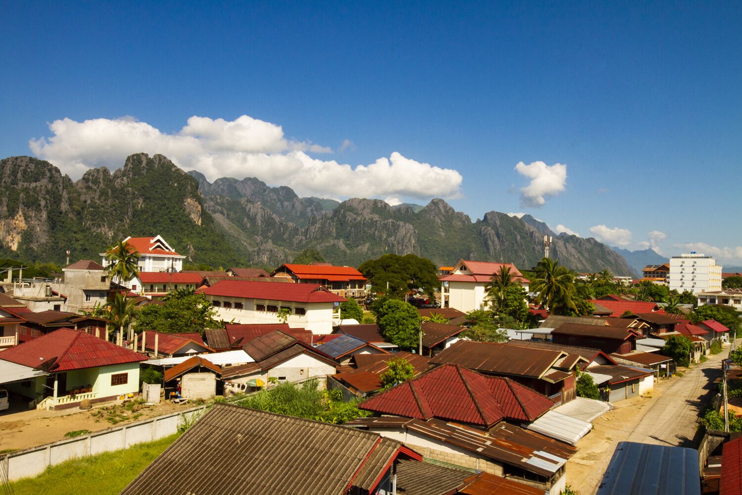 Serene Premier Vang Vieng Hotel