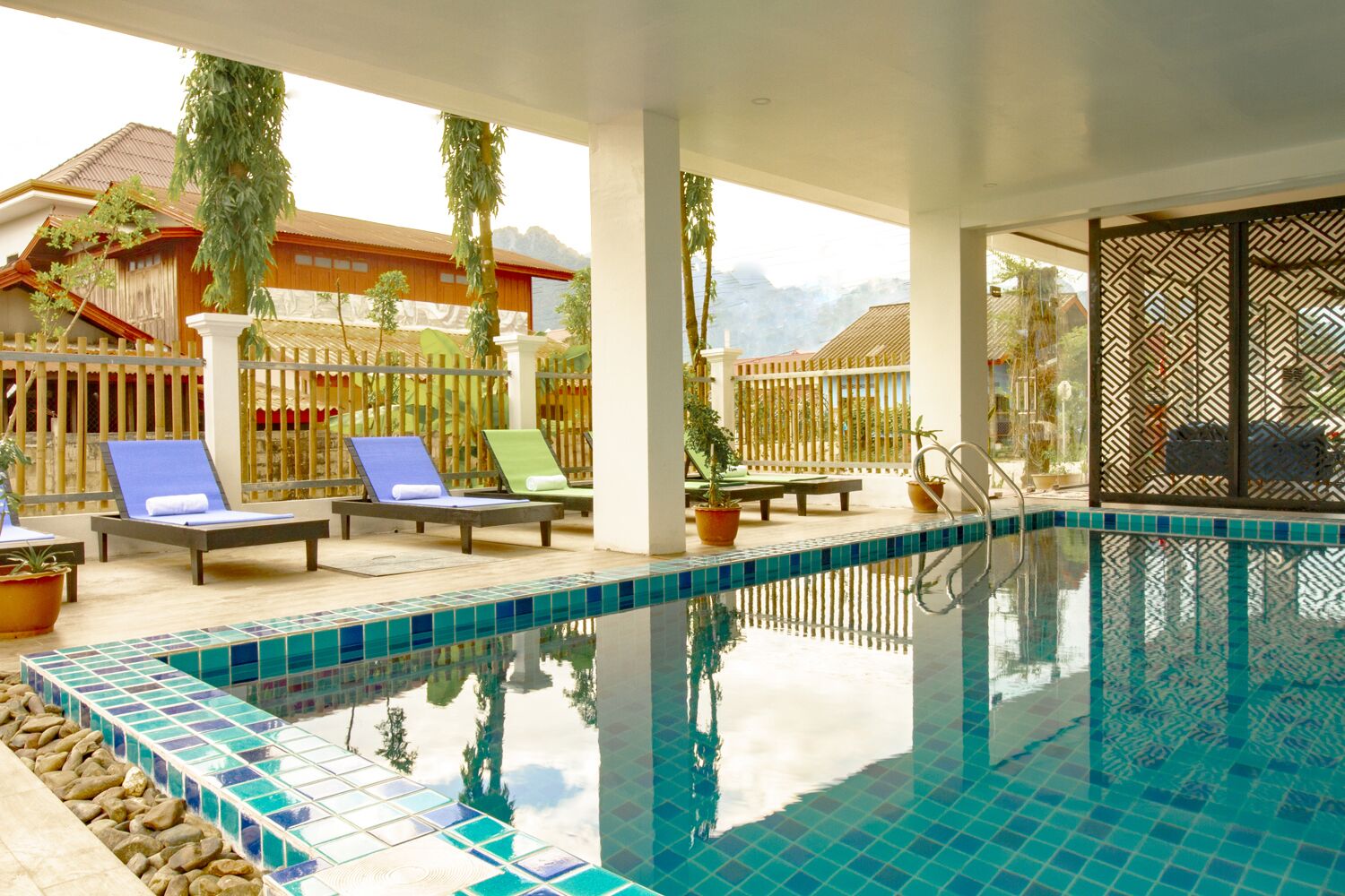 Serene Premier Vang Vieng Hotel