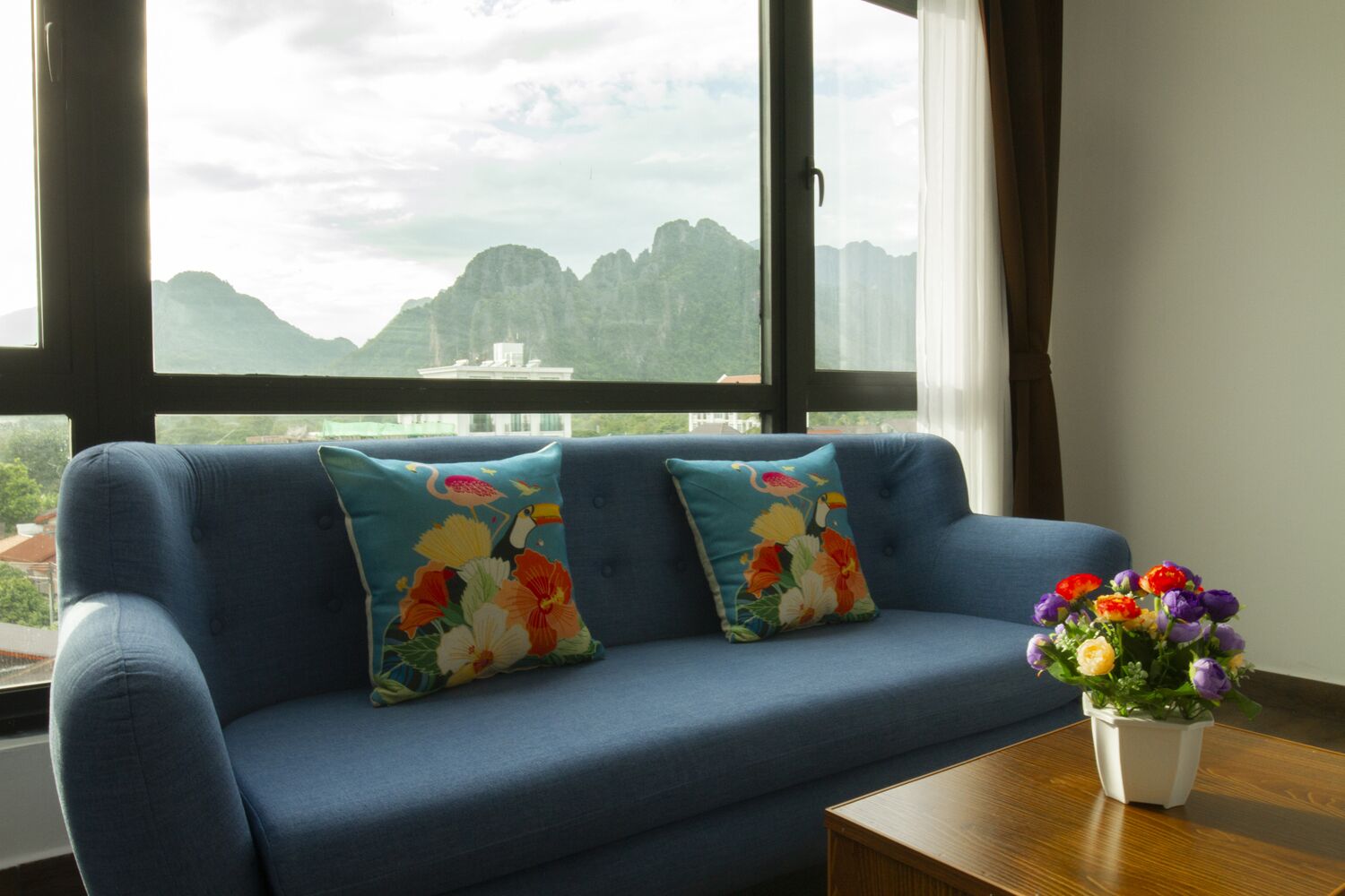 Serene Premier Vang Vieng Hotel