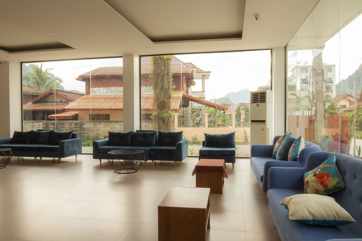 Serene Premier Vang Vieng Hotel