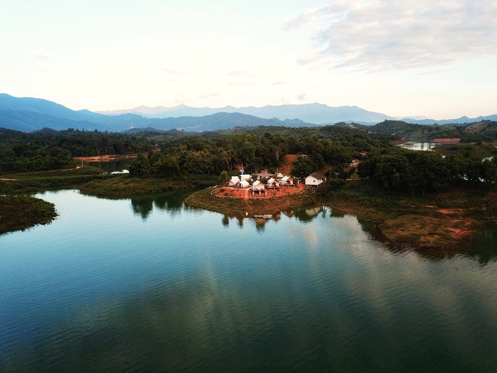 Sunset Nam Ngum Tented Resort