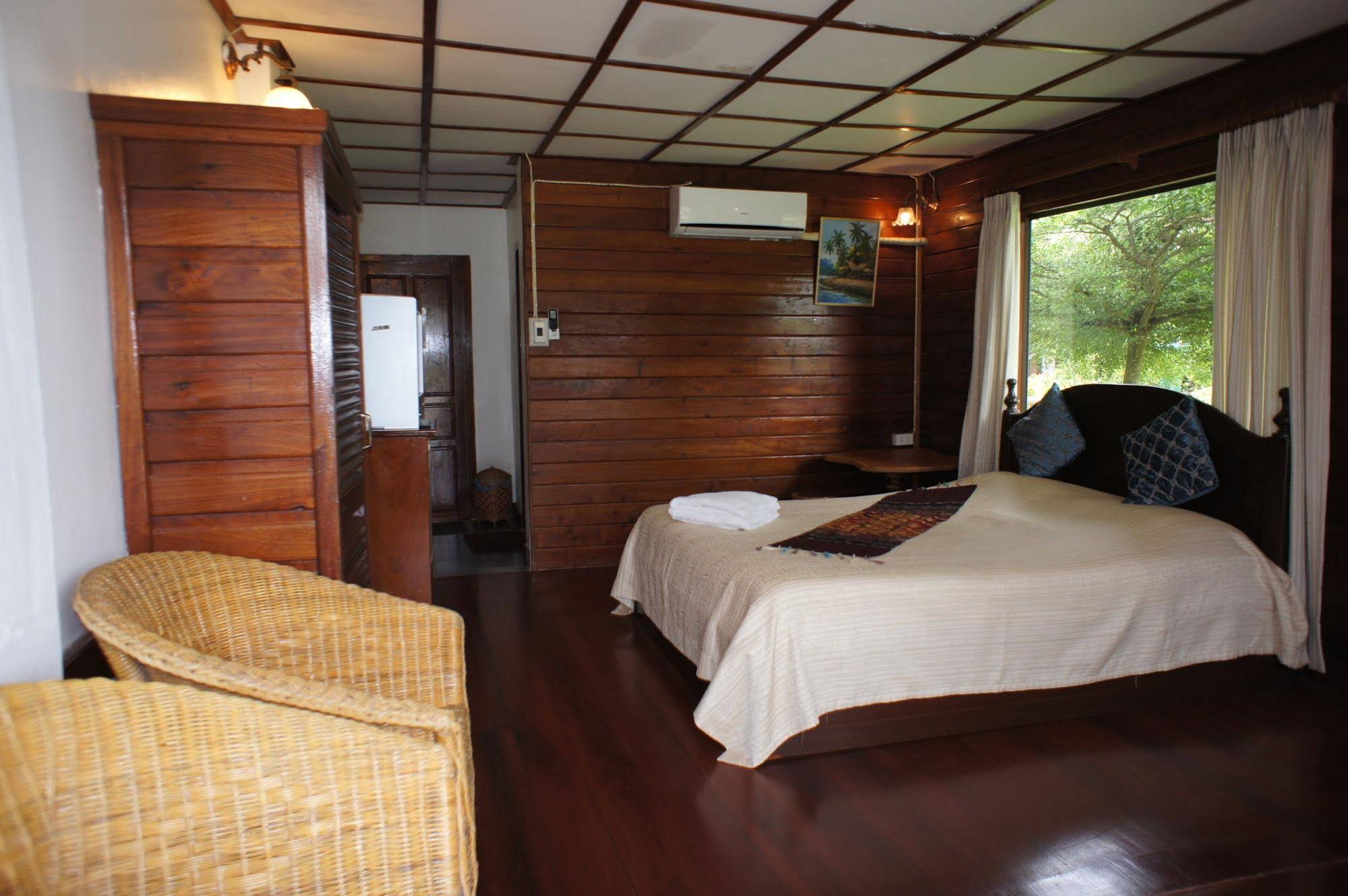 Thavonsouk Resort