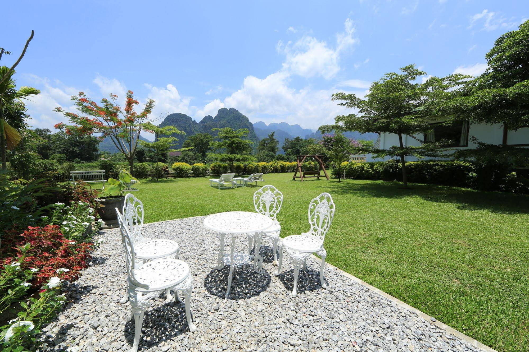 Thavonsouk Resort