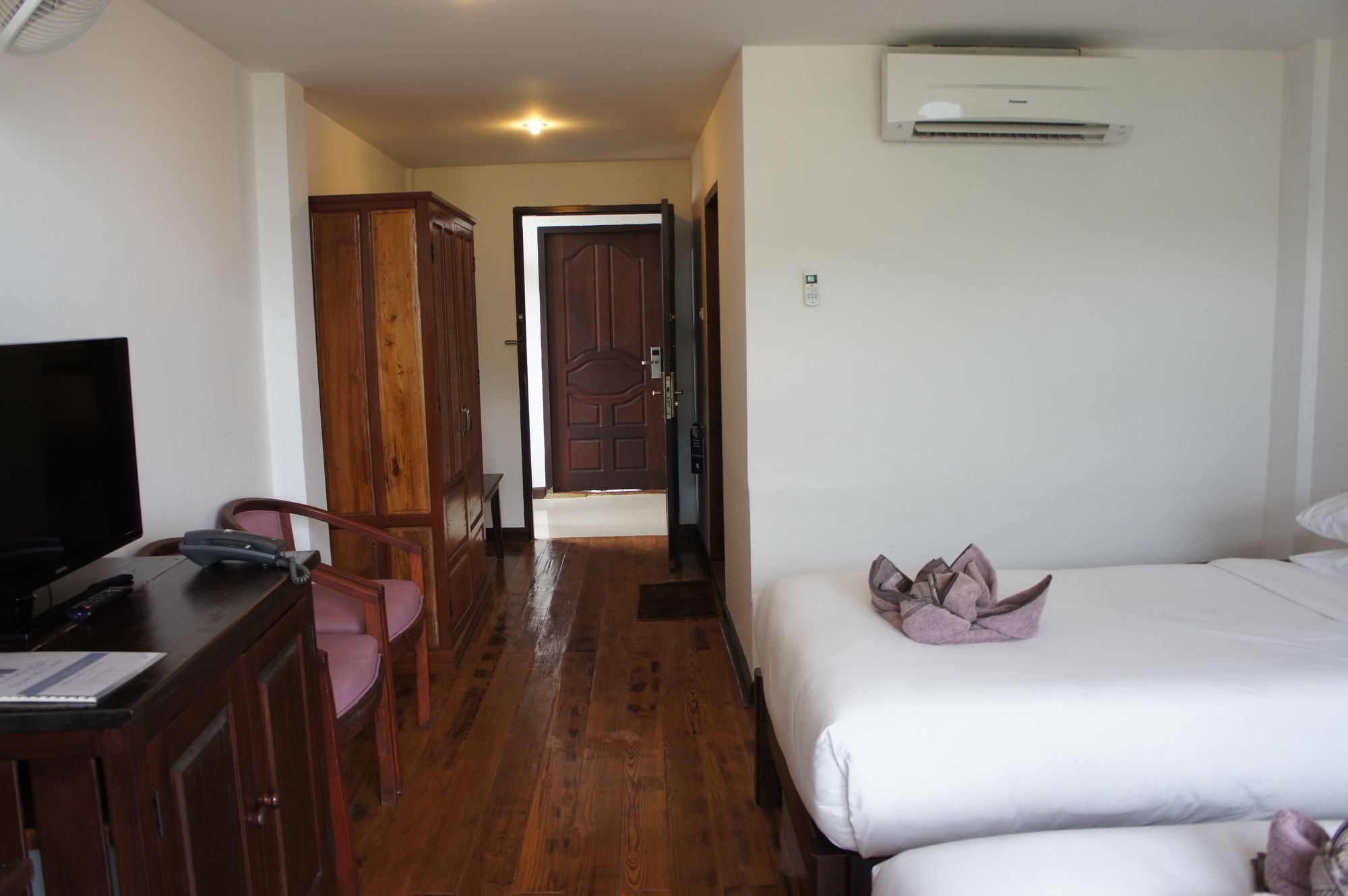 The Elephant Crossing Hotel