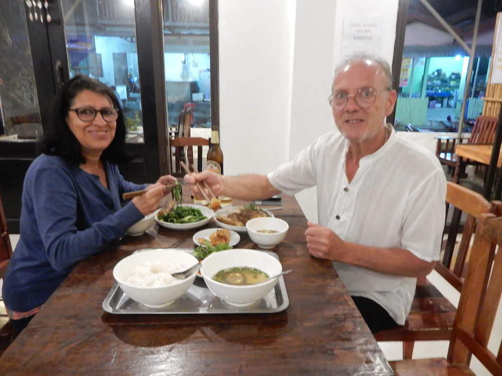 Vang Vieng Camellia Hotel