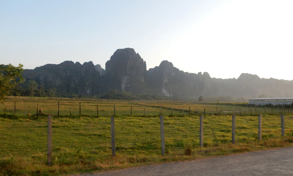 Vang Vieng Camellia Hotel