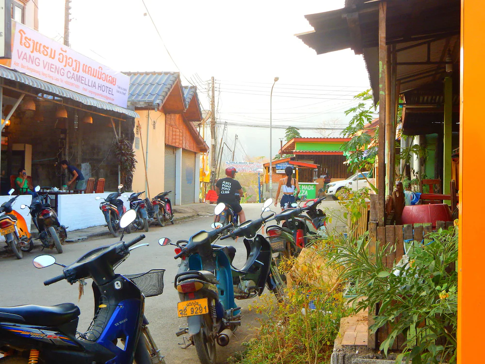 Vang Vieng Camellia Hotel