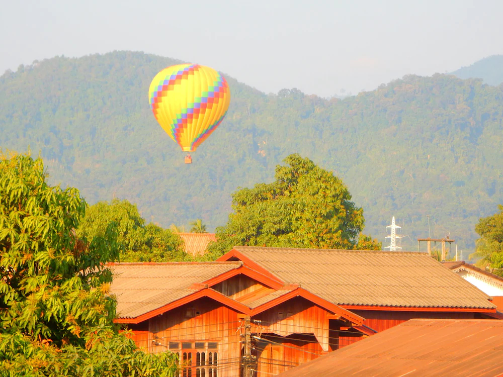 Vang Vieng Camellia Hotel