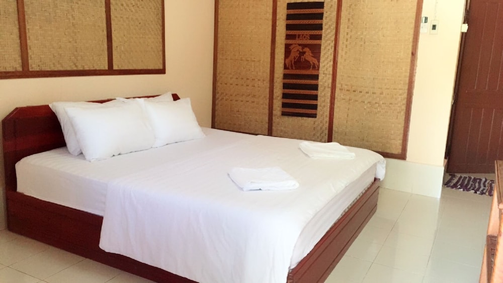 Vang Vieng Garden Bungalow