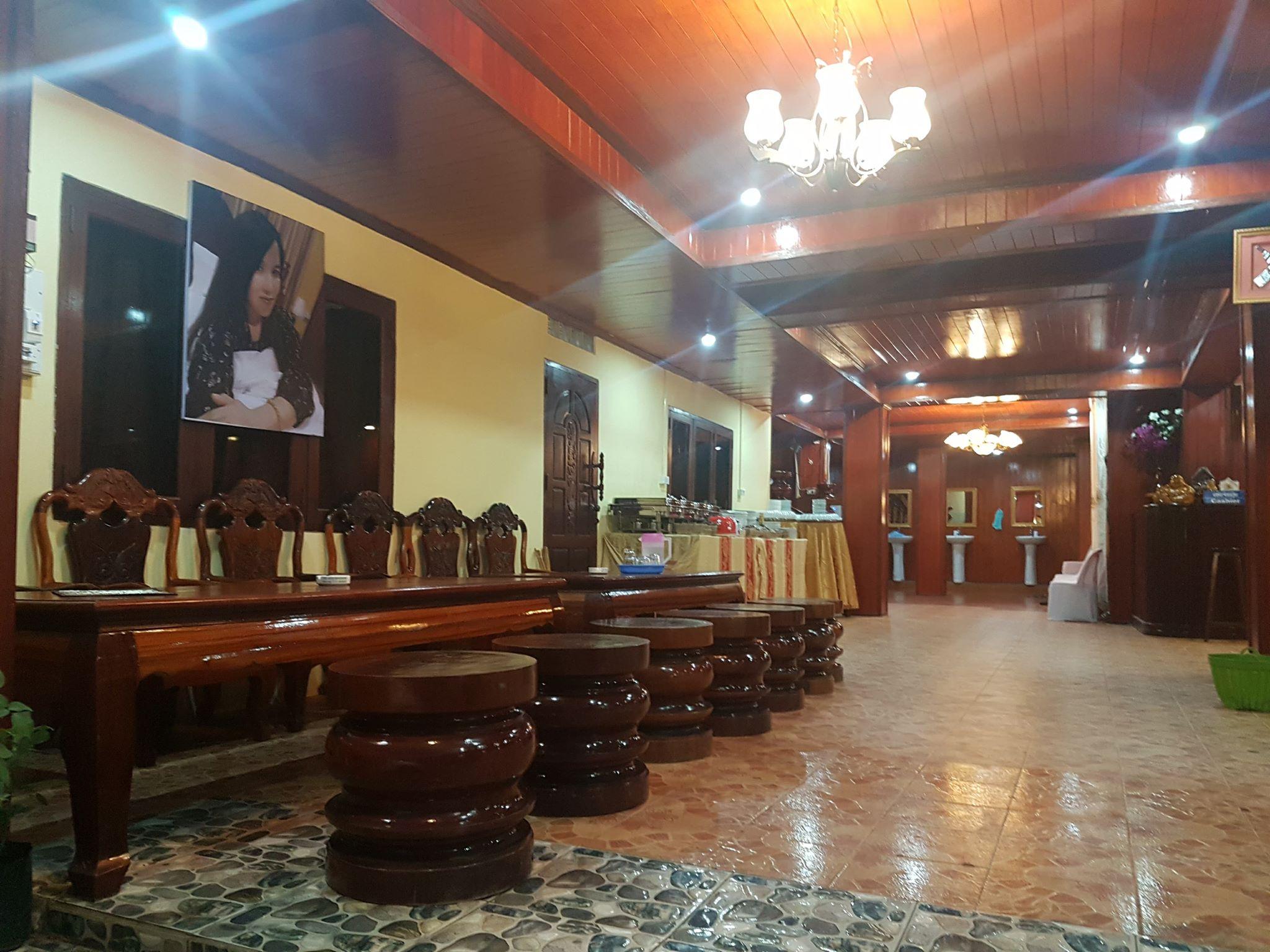 Vang Vieng Paradise Hotel