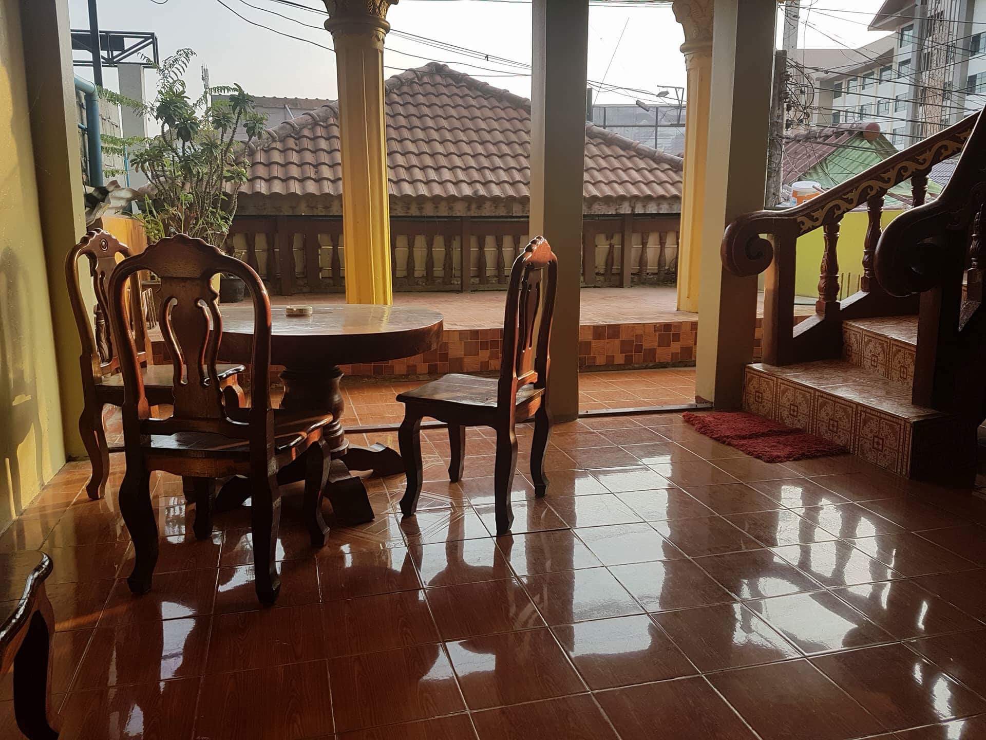 Vang Vieng Paradise Hotel