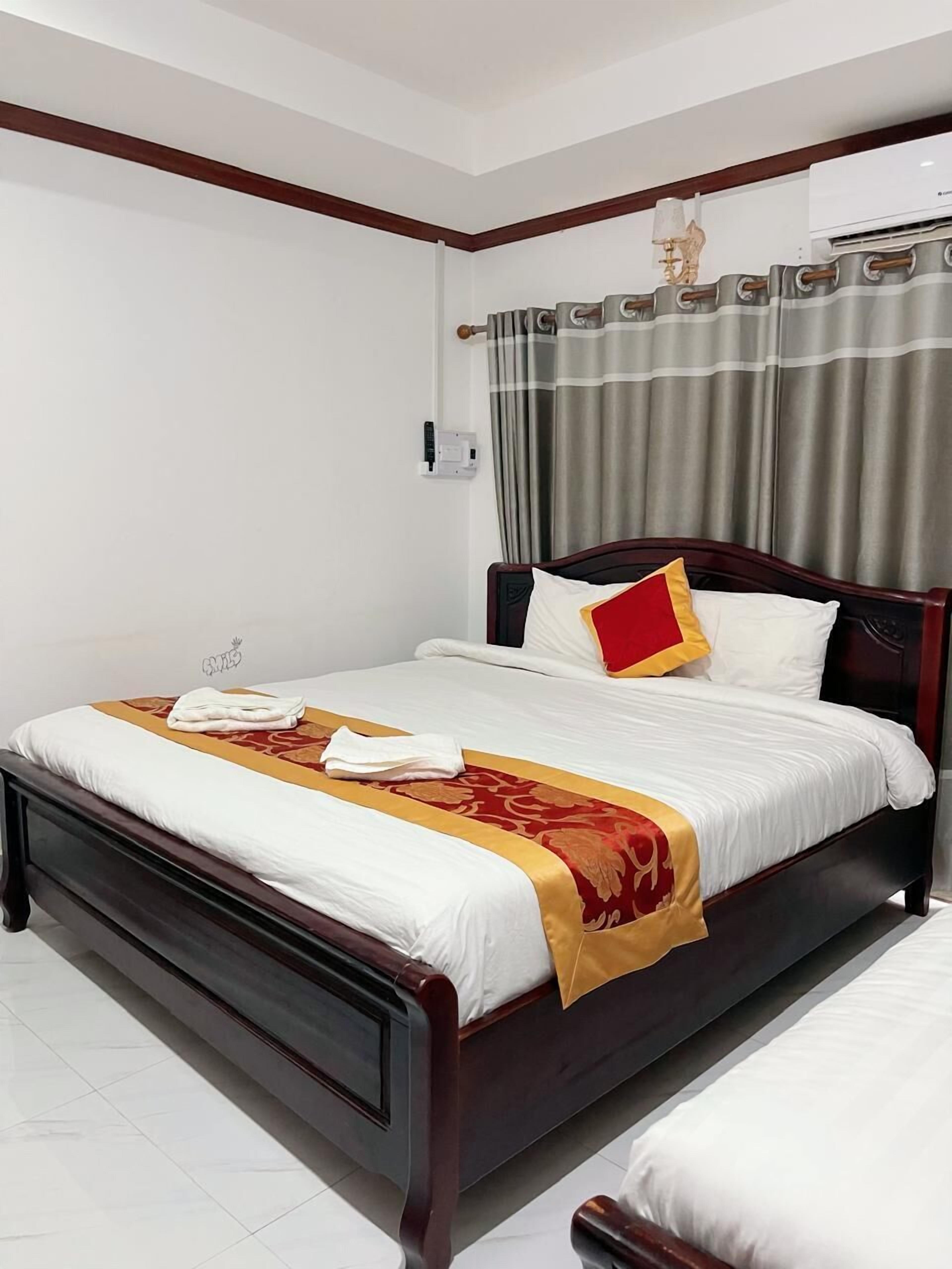 Vangvieng Sisavang Mountain View Hotel