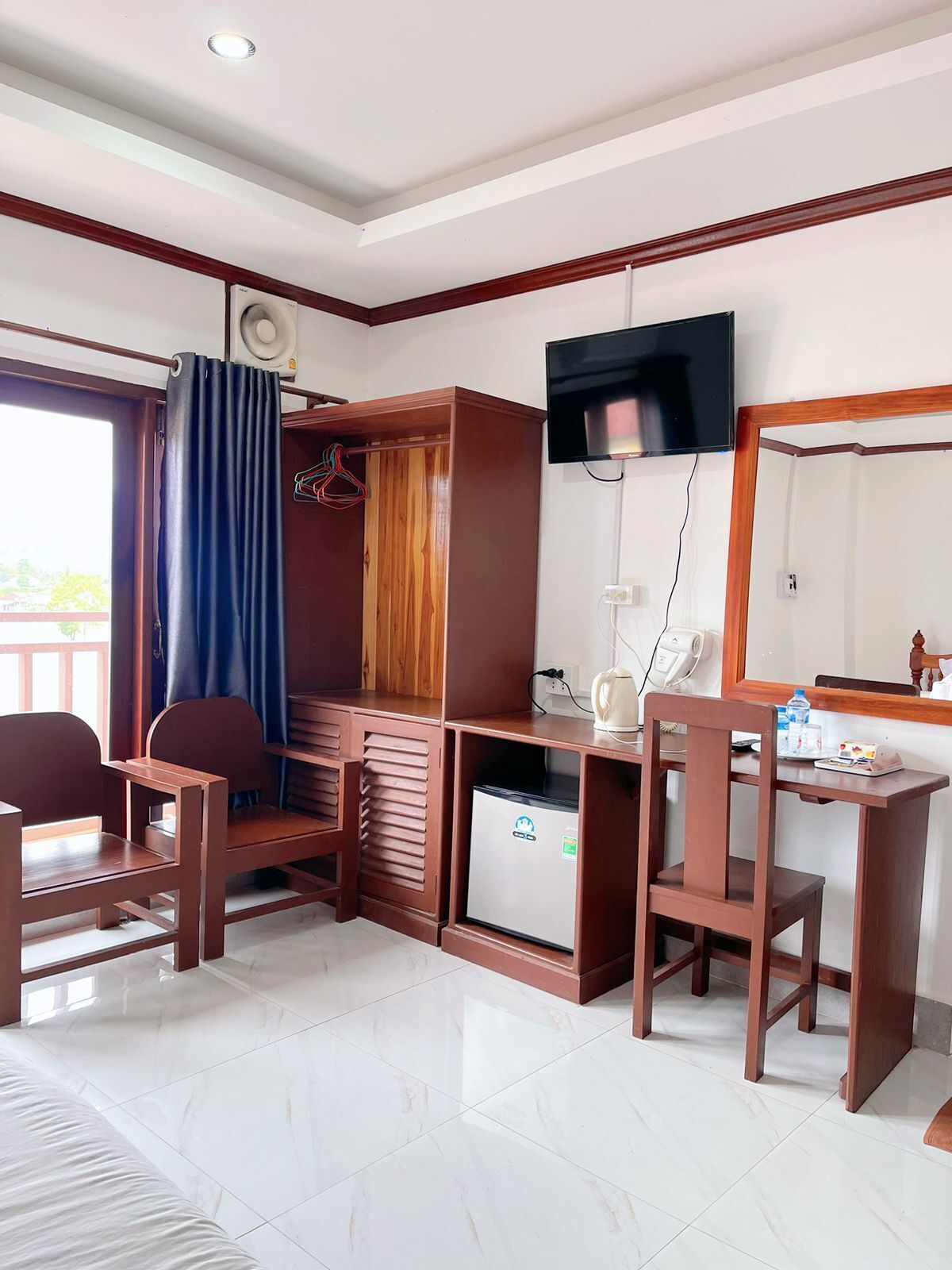 Vangvieng Sisavang Mountain View Hotel