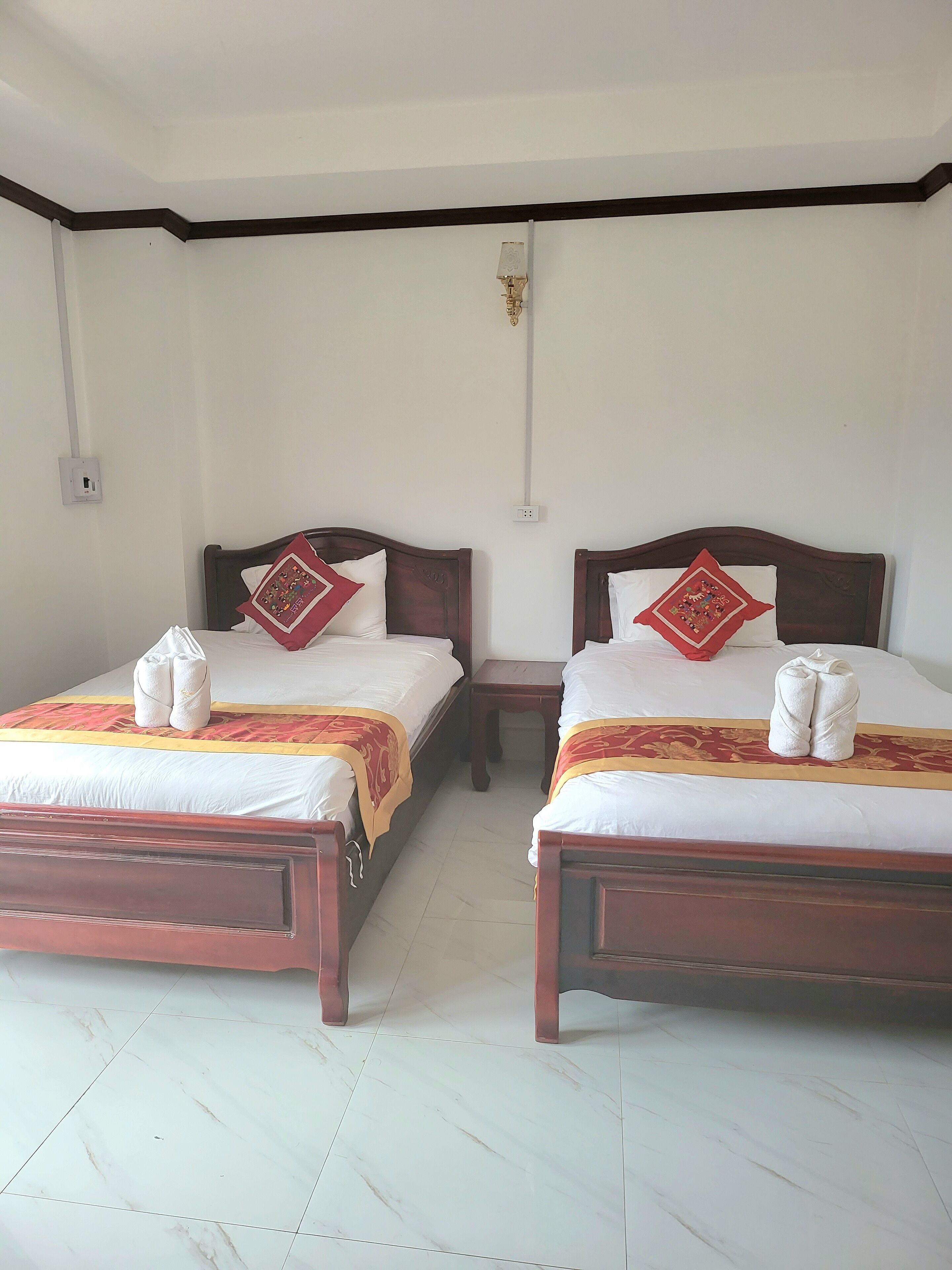 Vangvieng Sisavang Mountain View Hotel