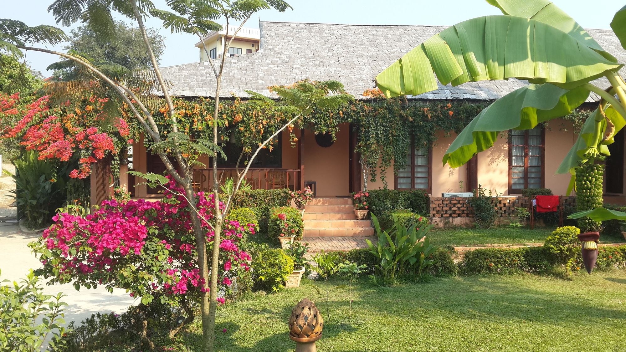 Villa Nam Song