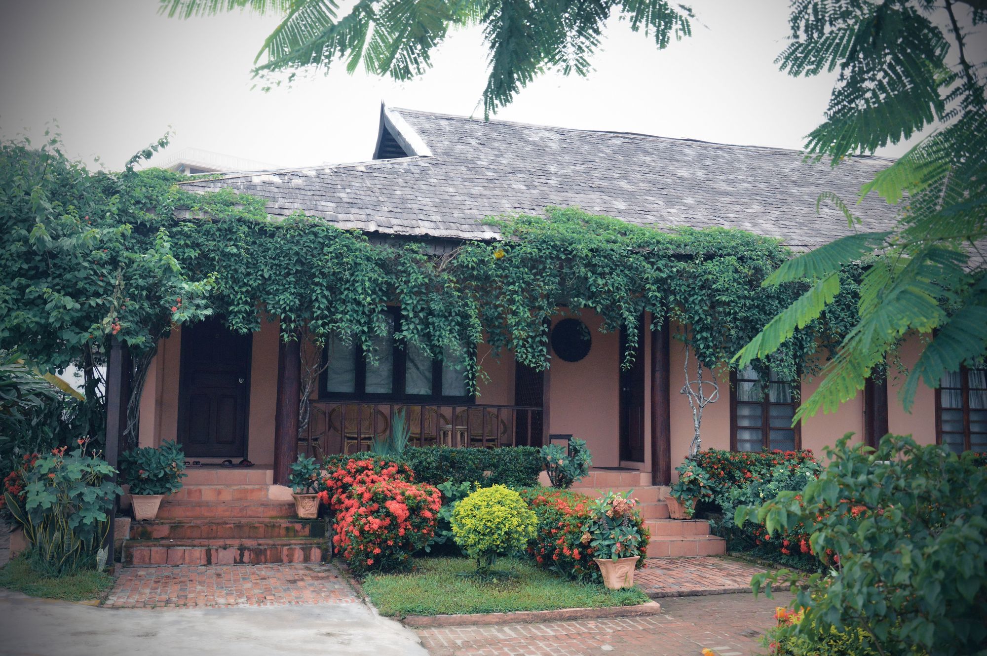 Villa Nam Song