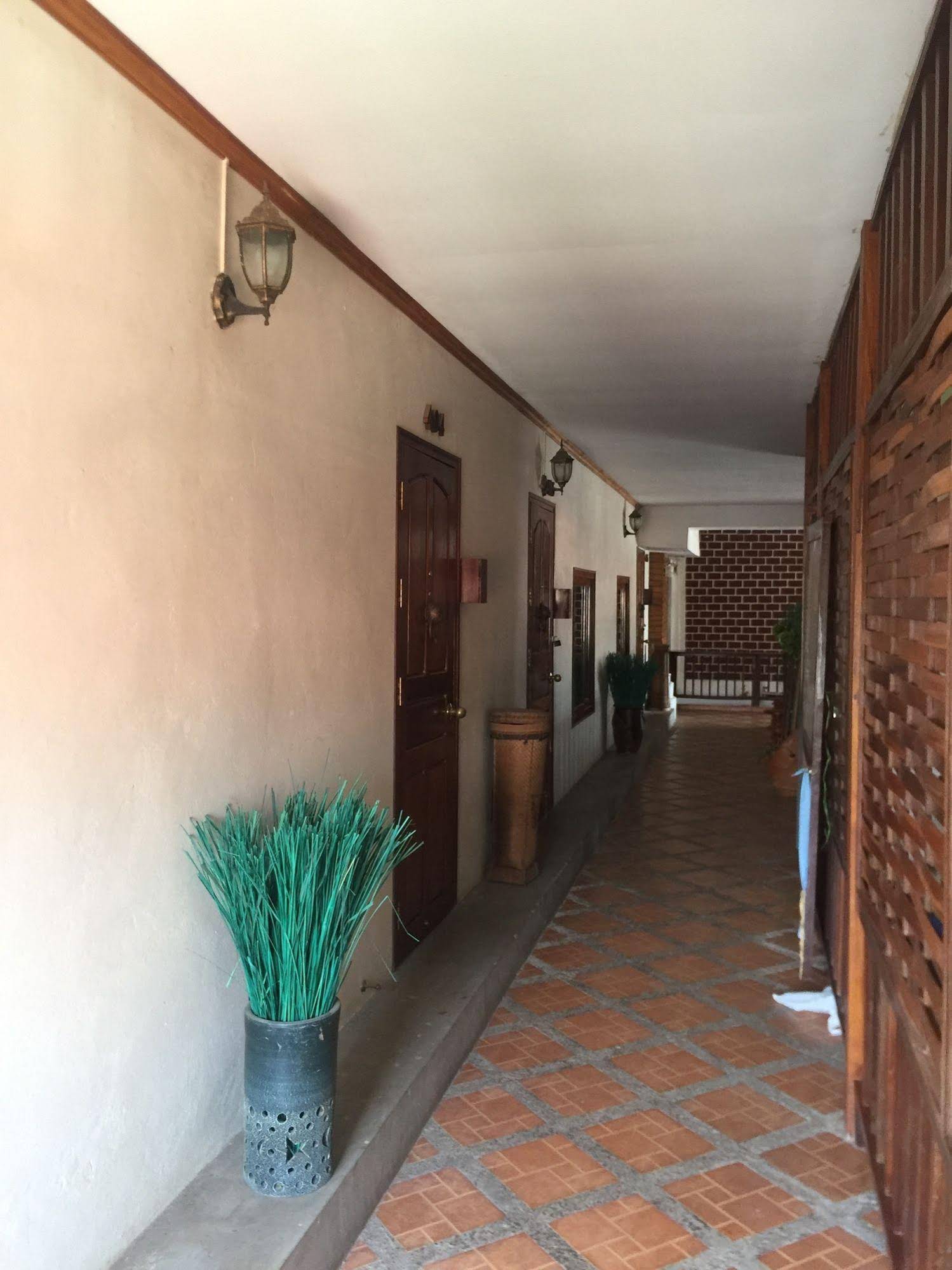 Be Na Cam Guesthouse