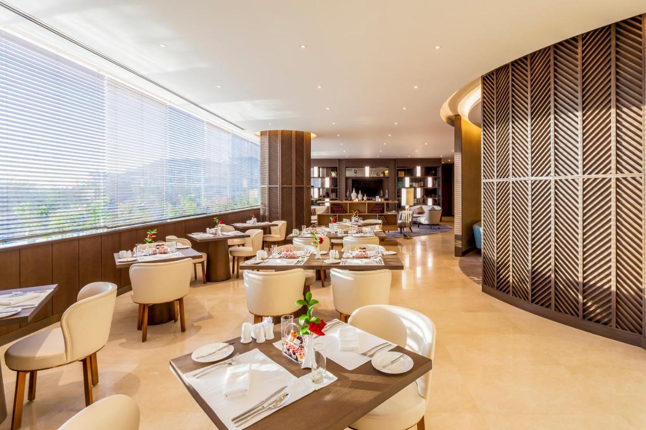 Crowne Plaza Vientiane