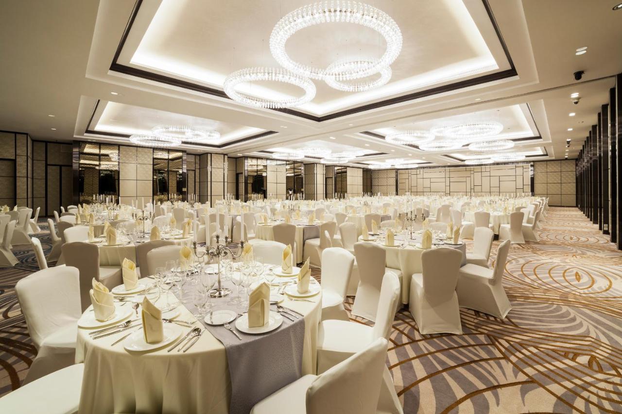 Crowne Plaza Vientiane