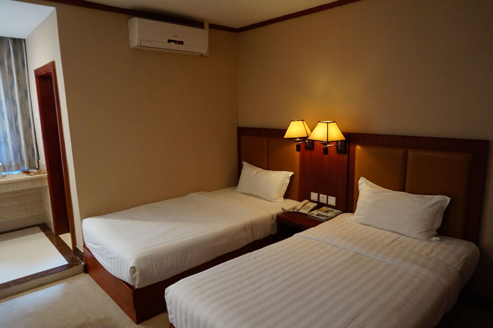 Dansavanh Vientiane Hotel