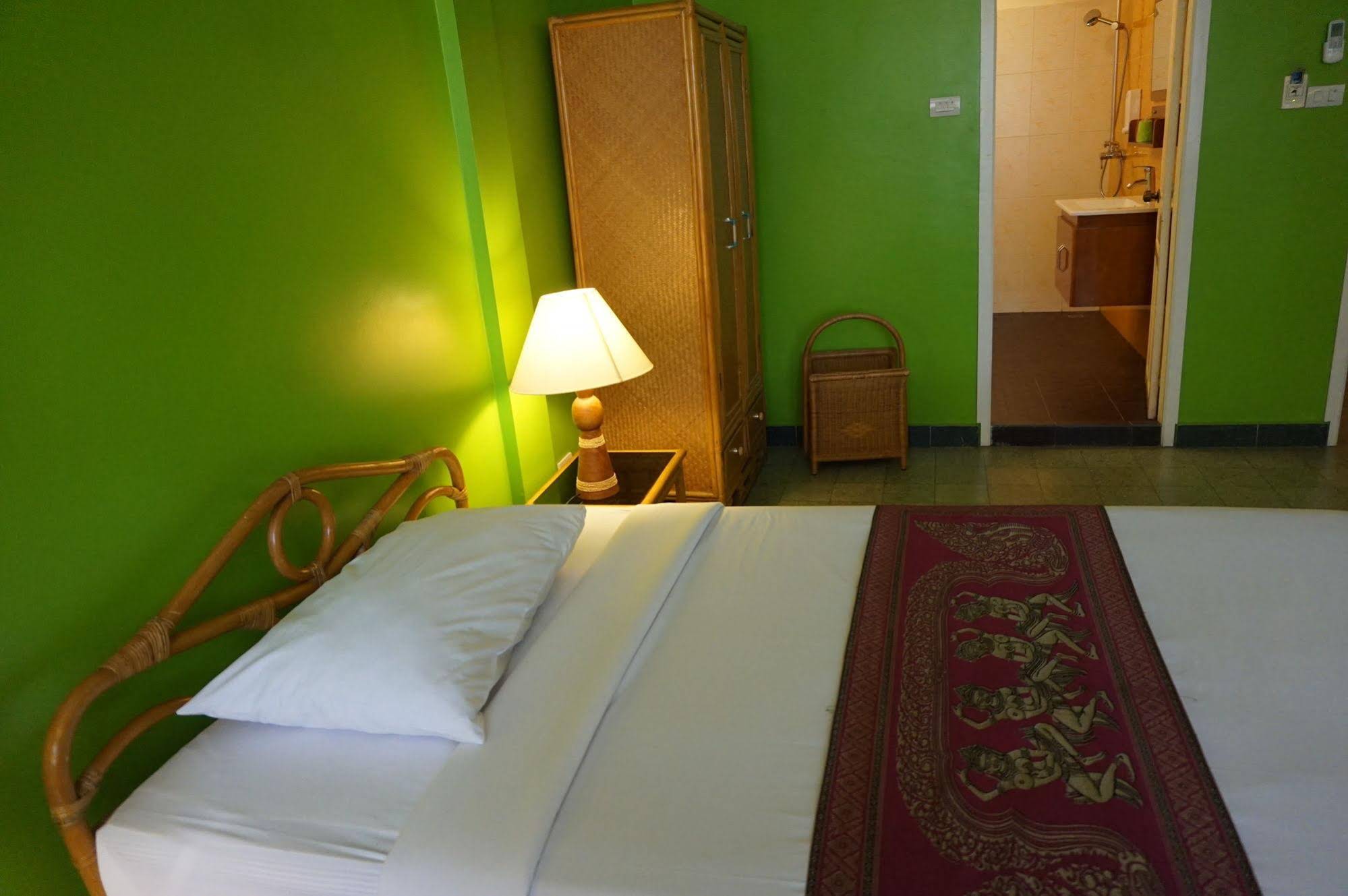Day Inn Hotel Vientiane