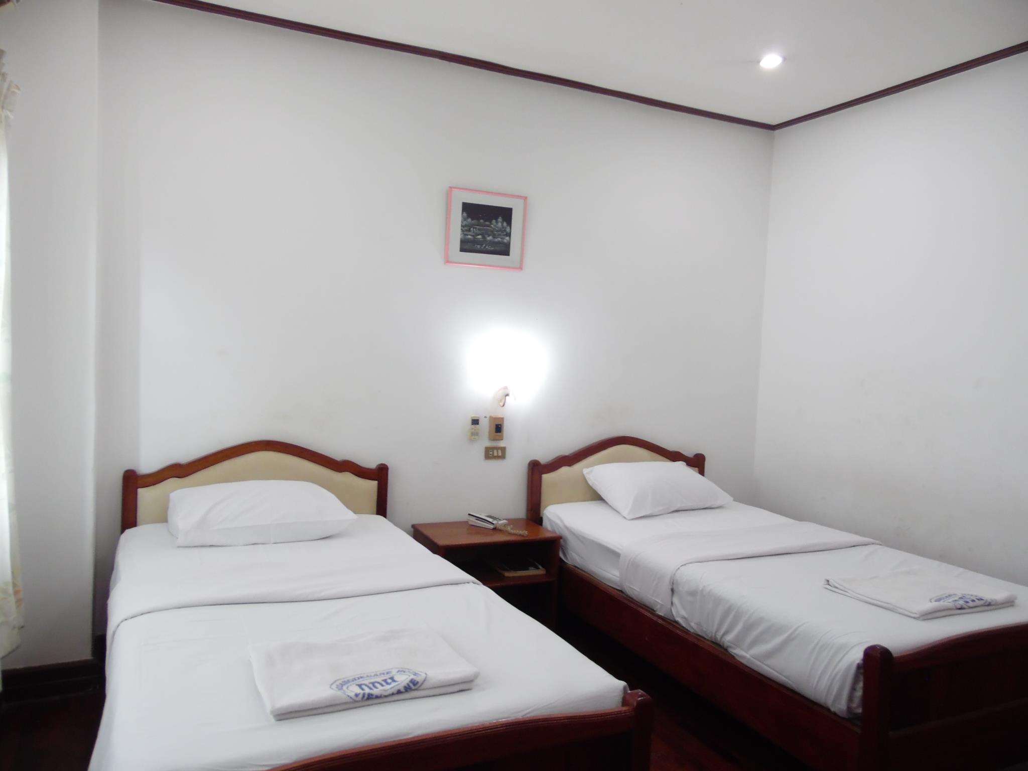 Douang Deuane Hotel