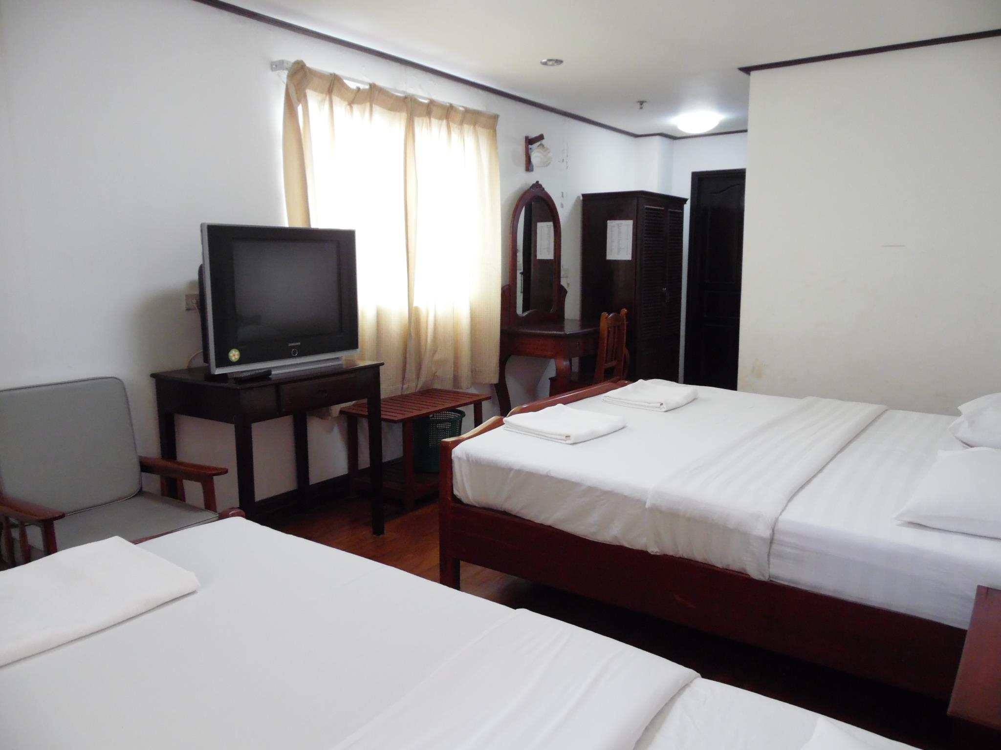 Douang Deuane Hotel