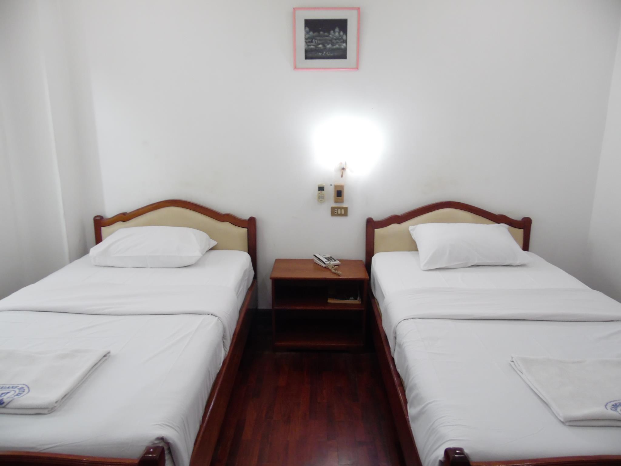 Douang Deuane Hotel