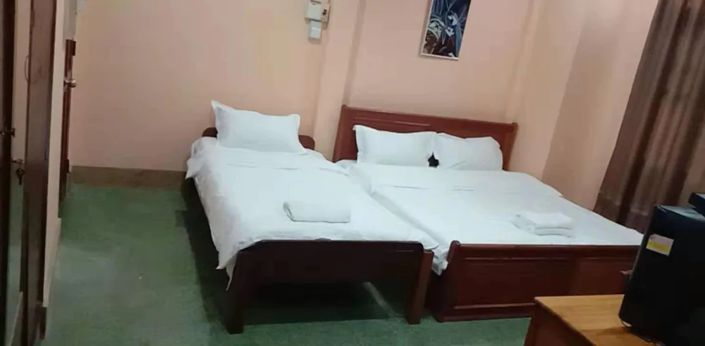 Green Land Hotel