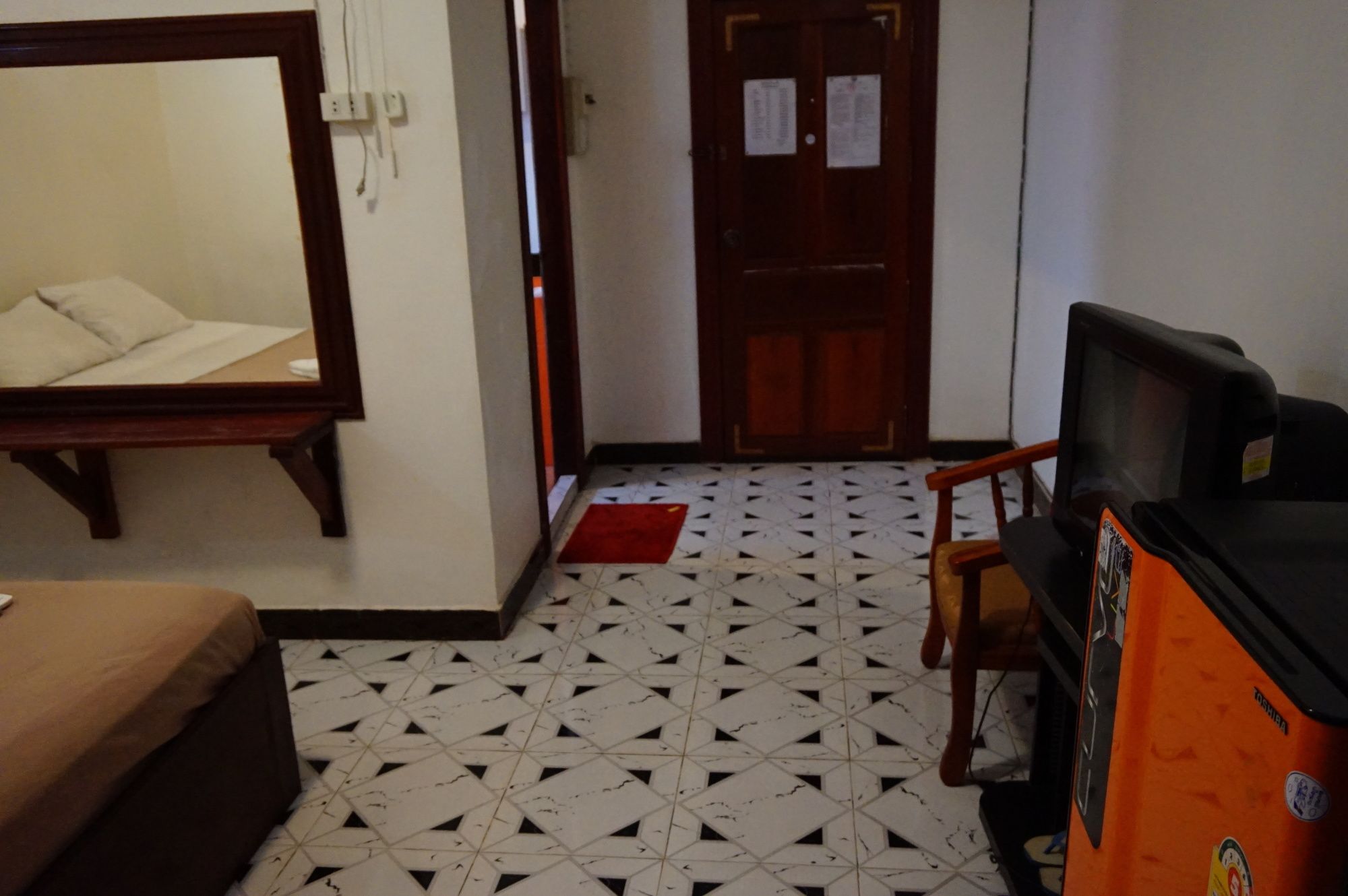 Khamsaner Hotel
