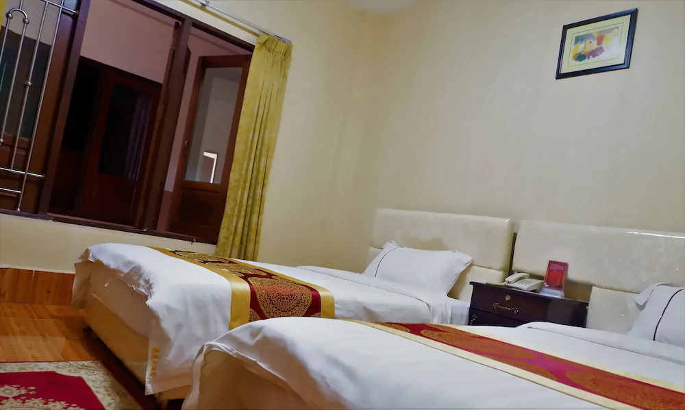 Lyly Hotel