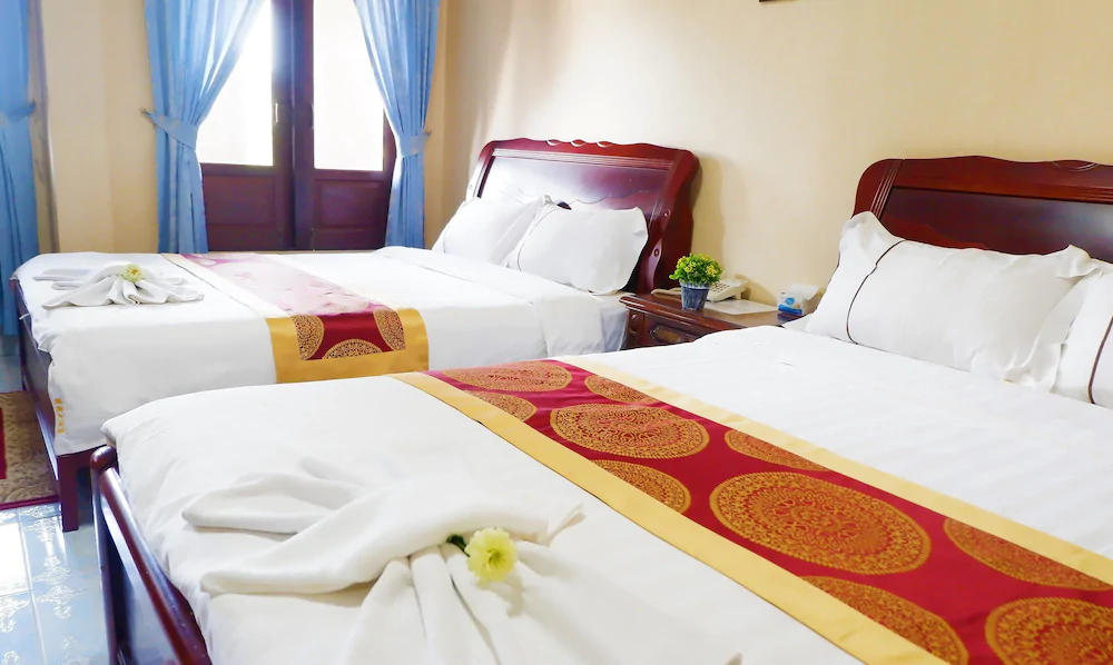 Lyly Hotel