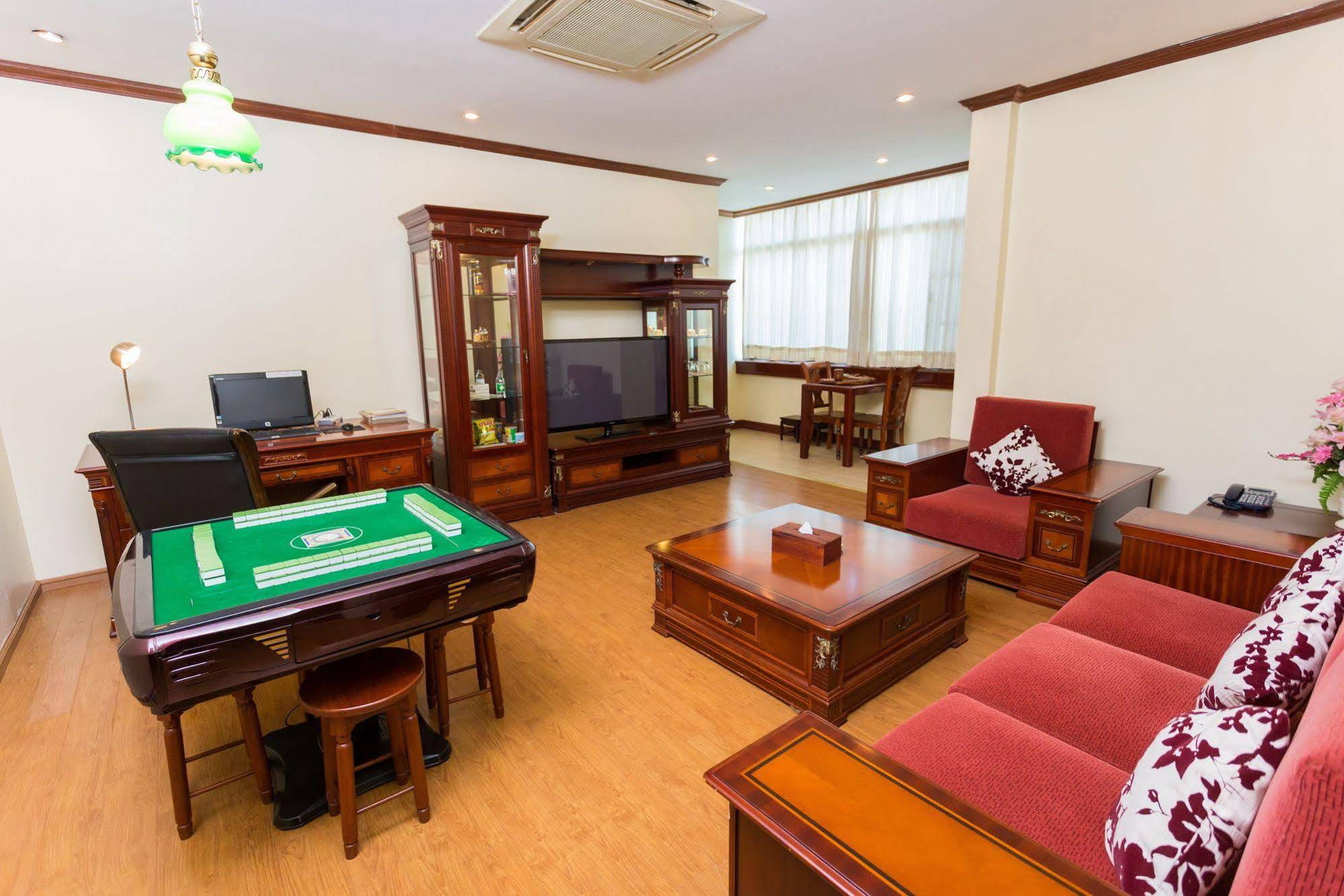 Mekong Hotel