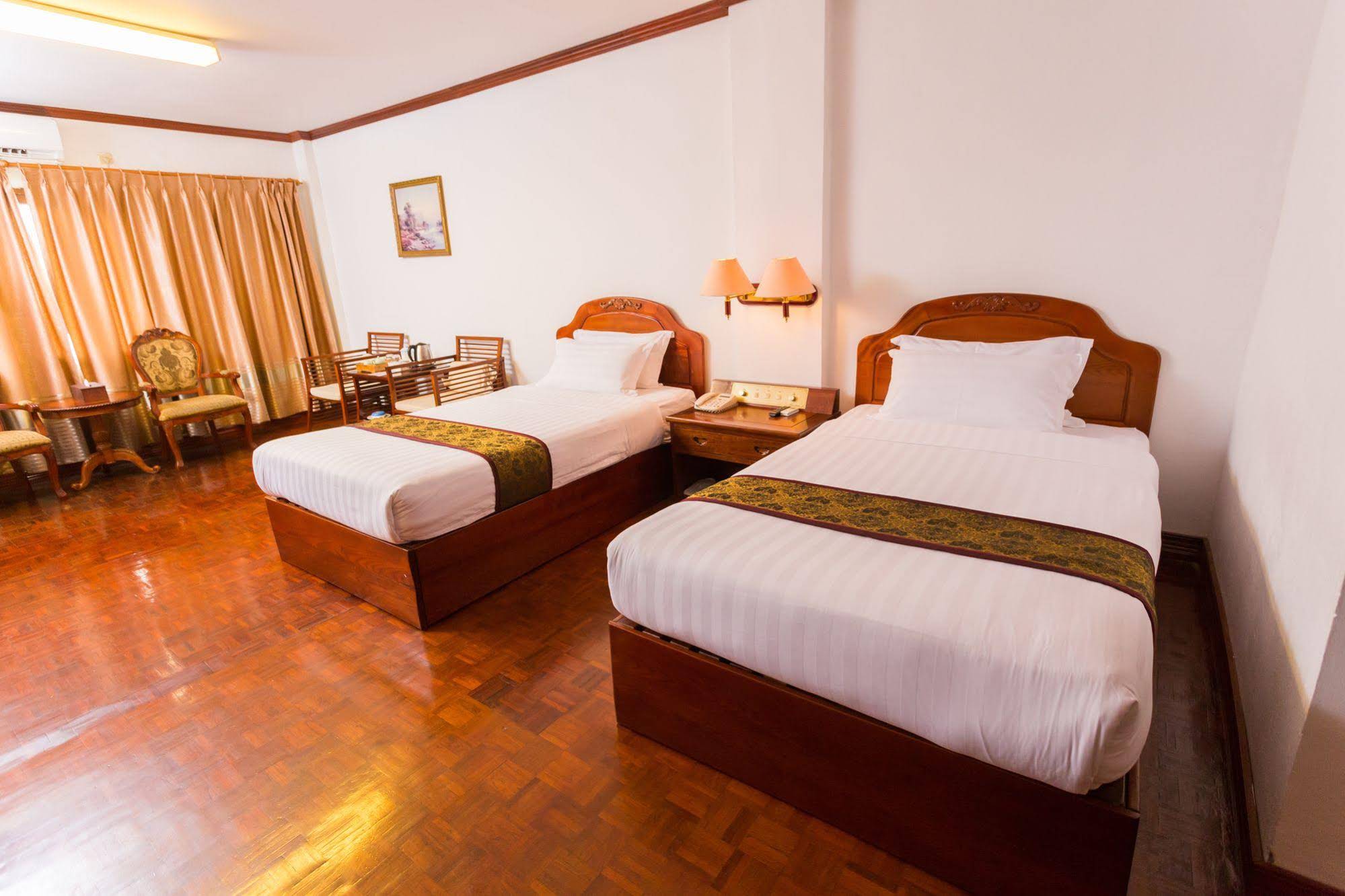 Mekong Hotel