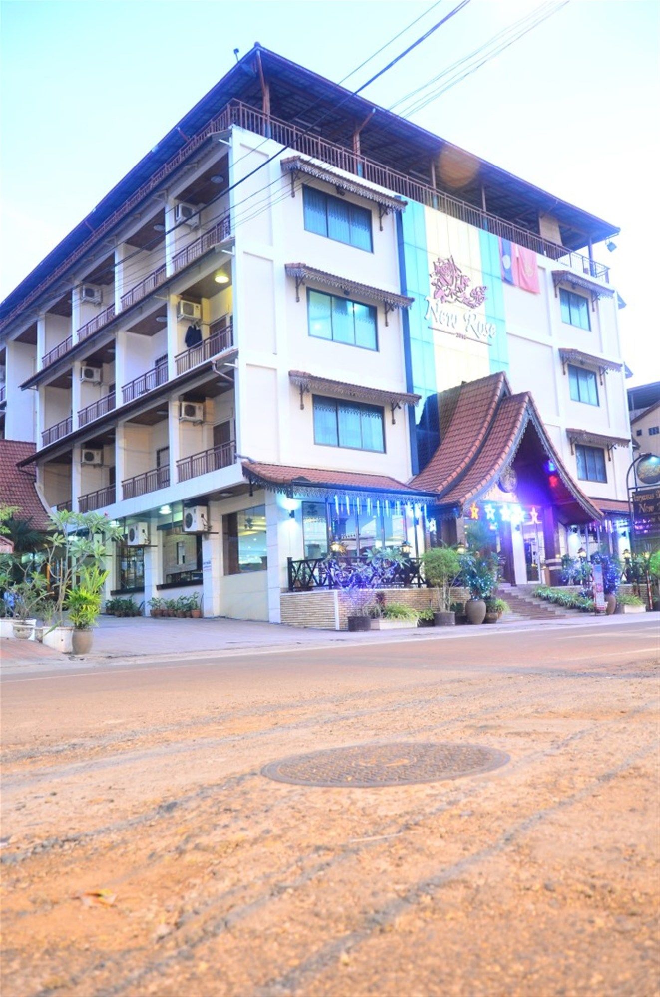 New Rose Boutique Hotel