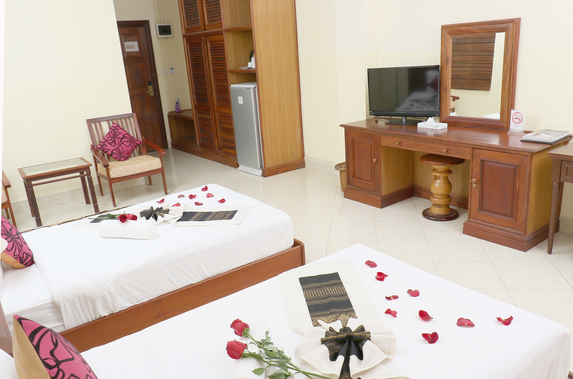 New Rose Boutique Hotel