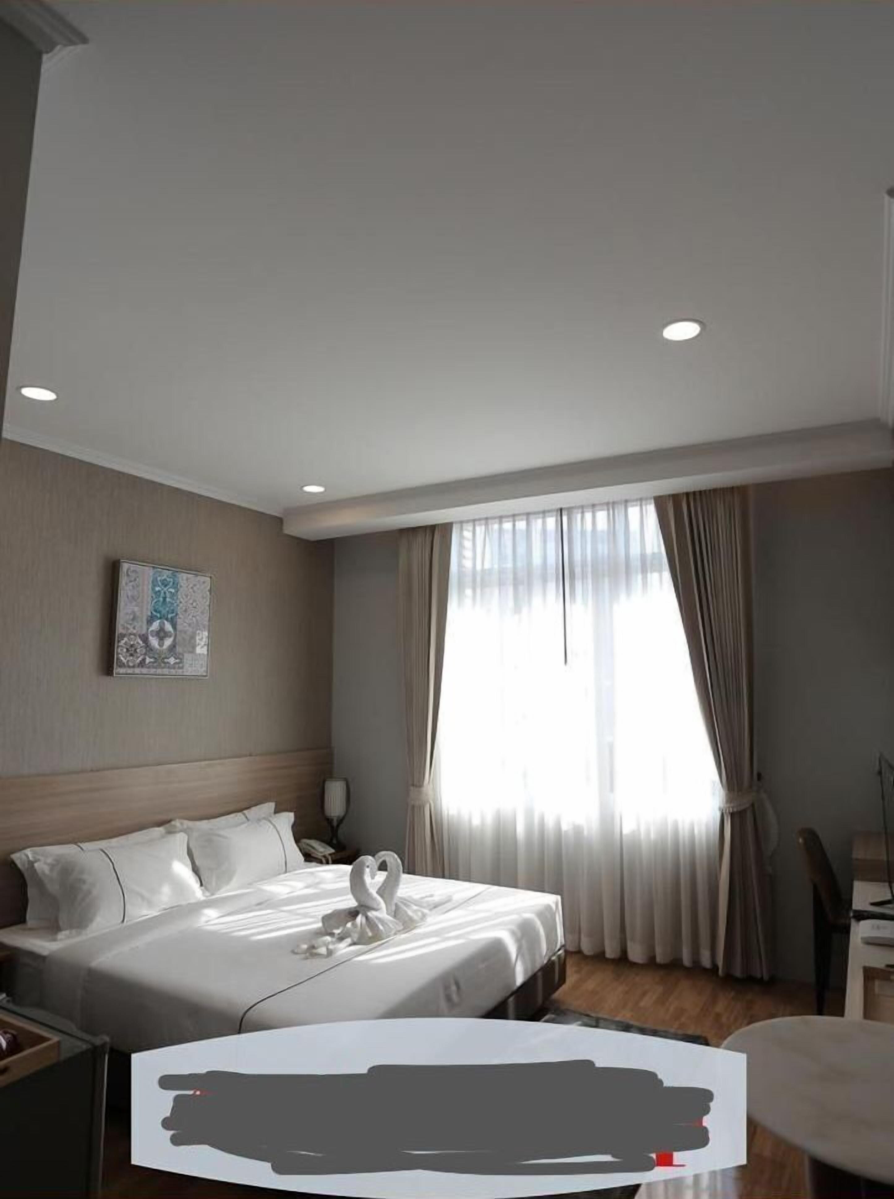 One Vientiane Hotel & Restaurant
