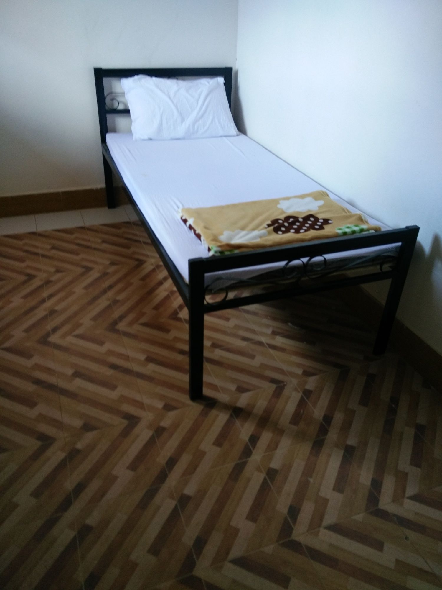 Orange Backpacker Hostel