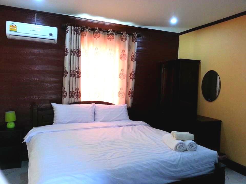 Oulayphet Hotel