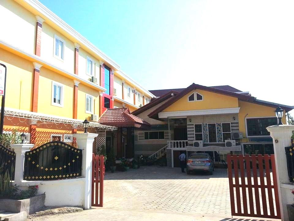 Oulayphet Hotel