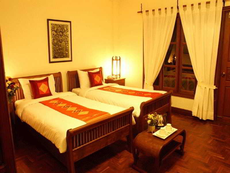 Phasouk Residence